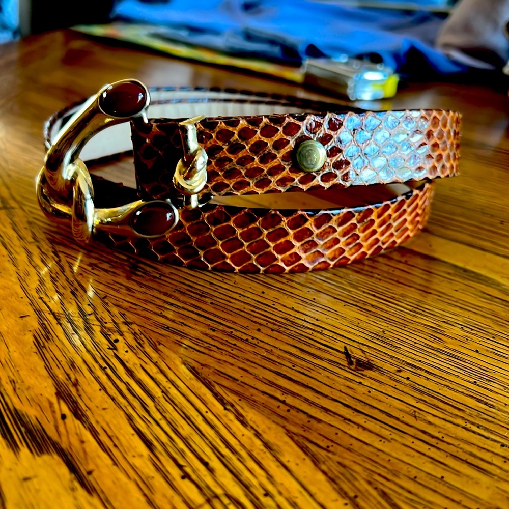 Salena’sCollection 🍁brownSnake leather&natural Hessonite garnet stones buckle🔥